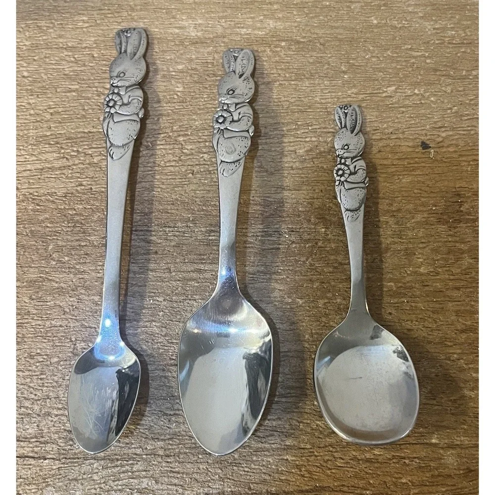 Oneida Peter Rabbit Community Stainless Child Baby Spoon Lot of 3 Bunny Flatware